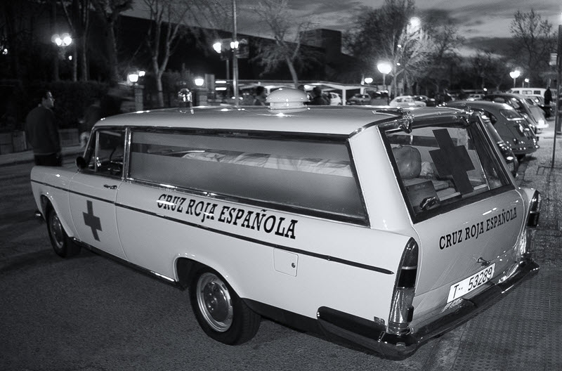 Fundación de la Cruz Roja Española - Ambulancia de 1967