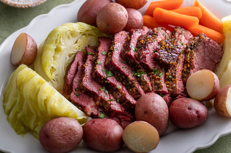 Corned Beef con col, plato típico del día de San Patricio